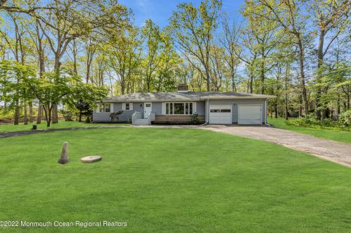 99 Hope Chapel Rd, Jackson Twp NJ 08527-5061 exterior