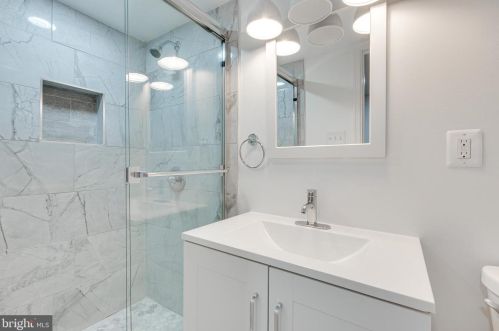 69 55th St, Washington DC  20019-6565 exterior