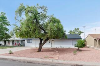 1814 46 St, Phoenix AZ  85008-4112 exterior