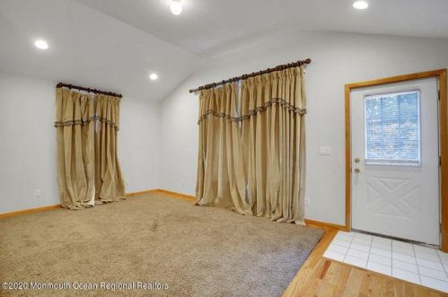 338 New Central Ave, Jackson Twp NJ 08527-2952 exterior