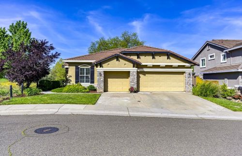 1207 Muirkirk Ct, Folsom, CA 95630-6140