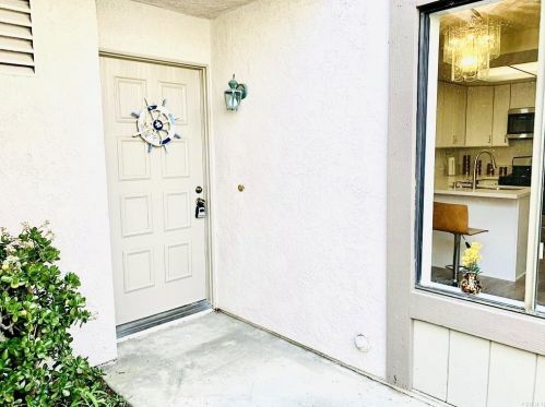 2656 Monterey Pl, Fullerton, CA 92833-2058