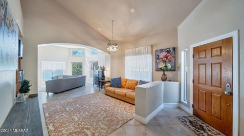 4630 Red Mesa Dr, Tucson AZ  85718-3565 exterior