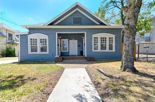 4522 Gaston Ave, Dallas TX  75246-1079 exterior