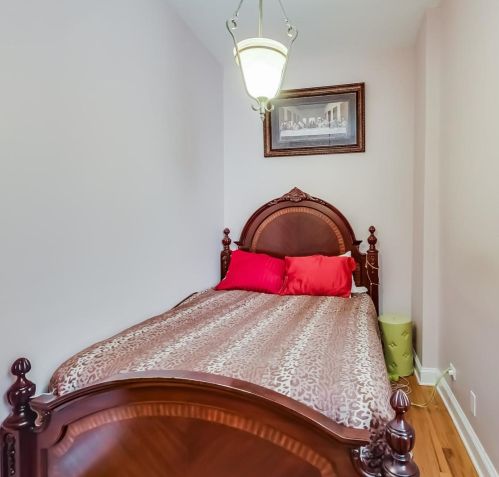 2513 Walton St, Chicago IL 60622-4510 exterior