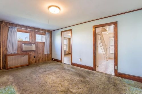 35 Fort Point St, Norwalk CT 06855-1224 exterior