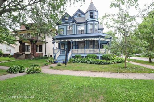 329 Cory Ave, Waukegan, IL 60085-4024