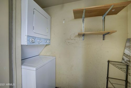 3119 Cochise Dr, Phoenix AZ 85051-1394 exterior