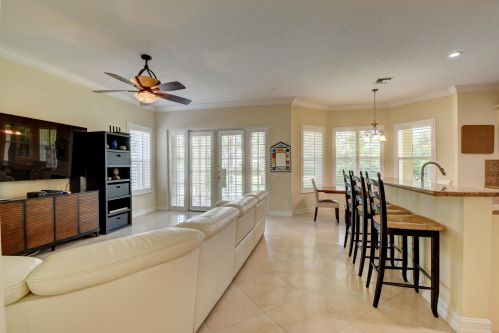 7883 Emerald Winds Cir, Boynton Beach FL 33473-7835 exterior