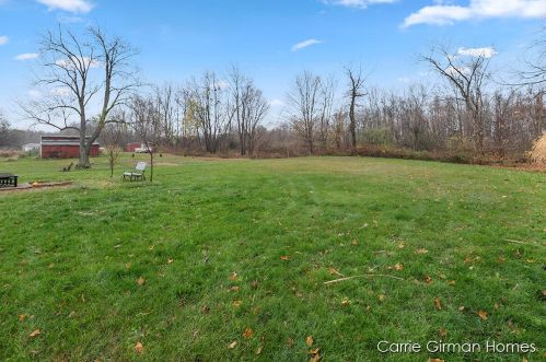 1660 120 Ave, Allegan MI 49010-8527 exterior