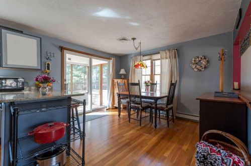 250 Candlewood Dr, Eastham MA 02642-2288 exterior