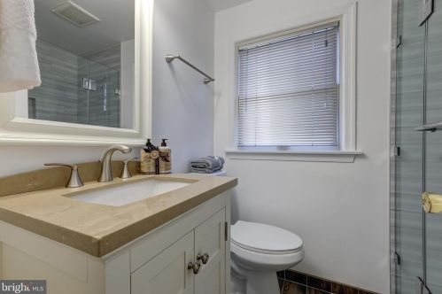 10422 Gatewood Ter, Silver Spring MD 20903-1508 exterior