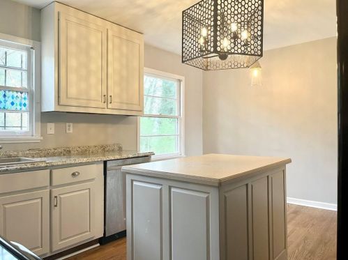 2198 Jay Pl, Atlanta GA  30315-6508 exterior