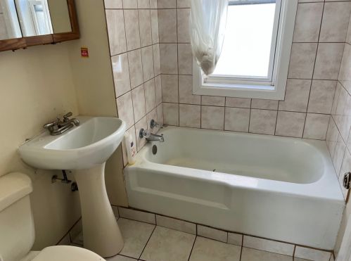 4413 Iowa St, Chicago IL 60651-3420 exterior