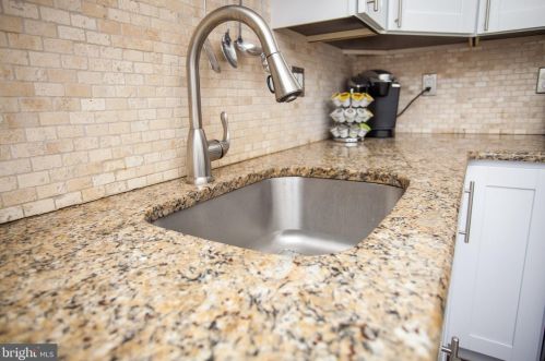 26 Ridgeway Ave, Manor PA 19036-1923 exterior