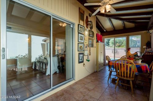 955 Camino Asturias, Green Valley AZ 85622-3246 exterior