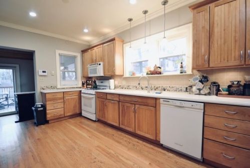 1745 102 St, Chicago IL 60643-2027 exterior