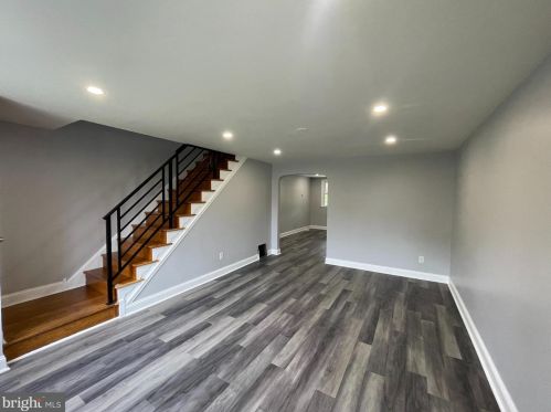 720 Ashland Ave, Manor, PA 19036-1624