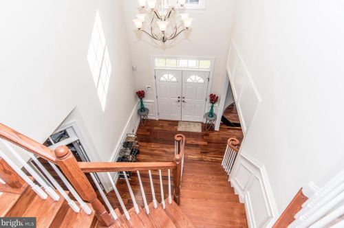 8106 Ashton St, Alexandria VA 22309-1345 exterior