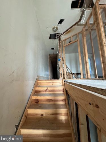 3425 Allegheny Ave, Philadelphia PA 19132-1021 exterior