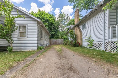 205 Maple St, Kalamazoo MI 49001-2814 exterior