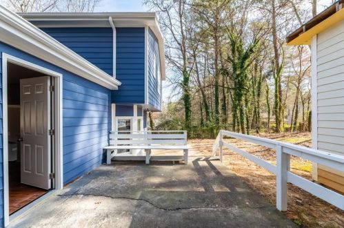 2578 Camelot Ct, Duluth GA 30096-6227 exterior