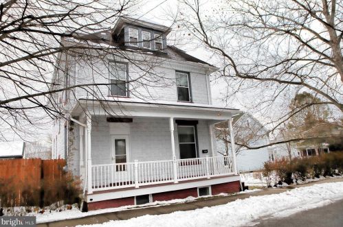 408 16 St, Huntingdon PA 16652-2308 exterior