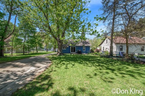 3272 Townsend Ave, Grand Rapids MI 49525-2558 exterior