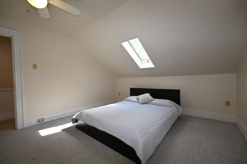 1122 King Ave, Pittsburgh PA 15206-1436 exterior