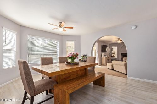 11871 Gray Eagle Ave, Tucson AZ 85737-8662 exterior