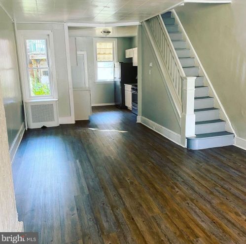 4351 4th St, Philadelphia, PA 19140-2403