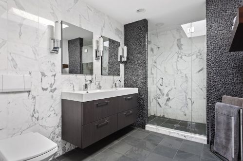 3711 Hermitage Ave, Chicago IL 60613-3509 exterior