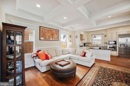 5536 30 Pl, Washington DC 20015-1209 exterior