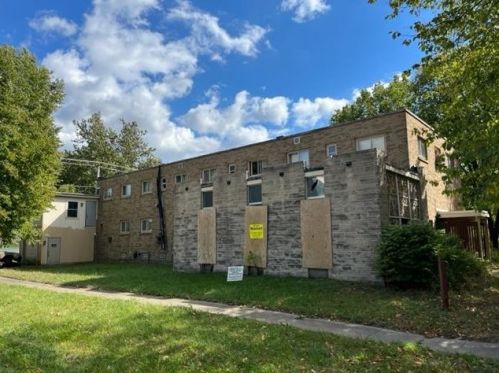 4401 Delaware St, Gary, IN 46409-2238