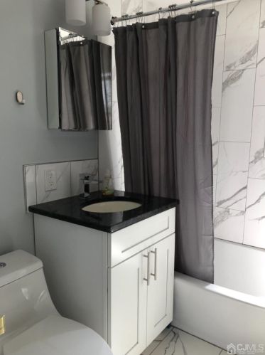 273 Rose St, Metuchen NJ 08840-2350 exterior