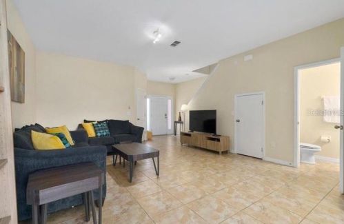 2853 Adelaide Ct, Orlando FL  32824-4289 exterior