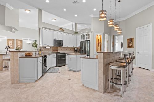 7928 Saddlebrook Dr, Fort Pierce FL  34986-3128 exterior