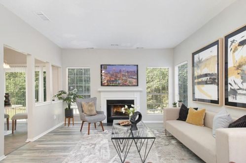 6279 Marbut Farms Rd, Lithonia GA 30058-6437 exterior