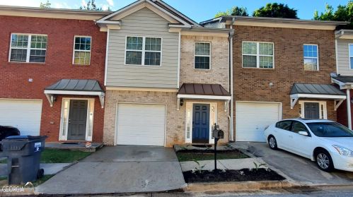 5019 Lower Elm St, Atlanta GA 30349-1678 exterior