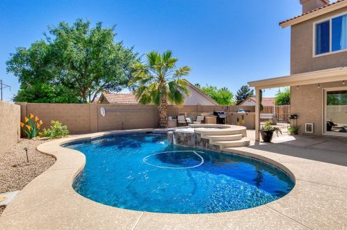 13229 40 St, Phoenix AZ 85018-1601 exterior