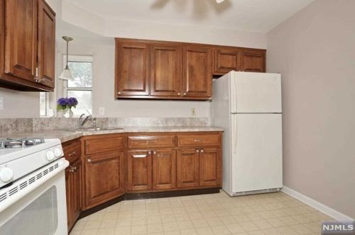 61 Birch Rd, Dumont NJ 07628-2010 exterior