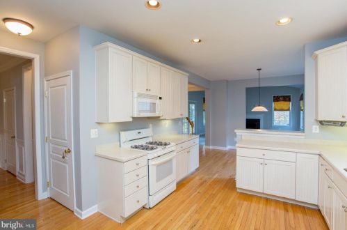 109 Hartman Rd, Pottstown PA 19465-7573 exterior