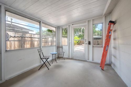 315 Haya St, Tampa FL  33603-1936 exterior