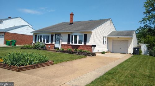 347 Roosevelt Ave, New Castle, DE 19720-3345