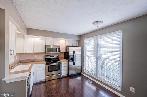 7987 Brightmeadow Ct, Ellicott MD 21043-7937 exterior