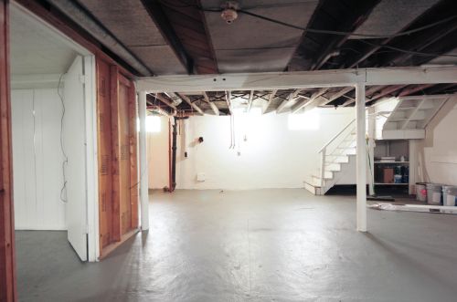 3036 Temple St, Meskegon MI 49444-2732 exterior