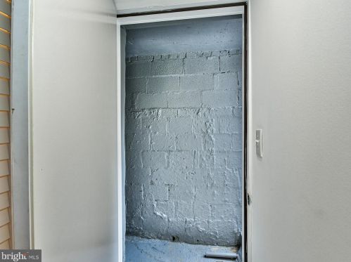 64 Elmira St, Washington DC  20032-5873 exterior