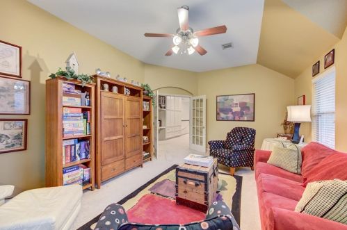 18230 Enchanted Rock Trl, Humble TX 77346-3069 exterior