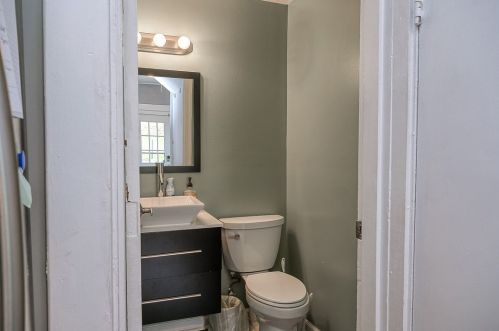 5107 Interboro Ave, Pittsburgh PA  15207-2327 exterior