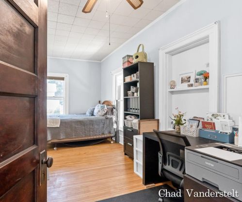 304 Front St, Belding MI  48809-1622 exterior